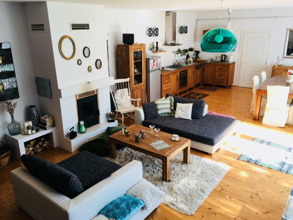 Casa Delia Lejlighed Laslea Eksteriør billede